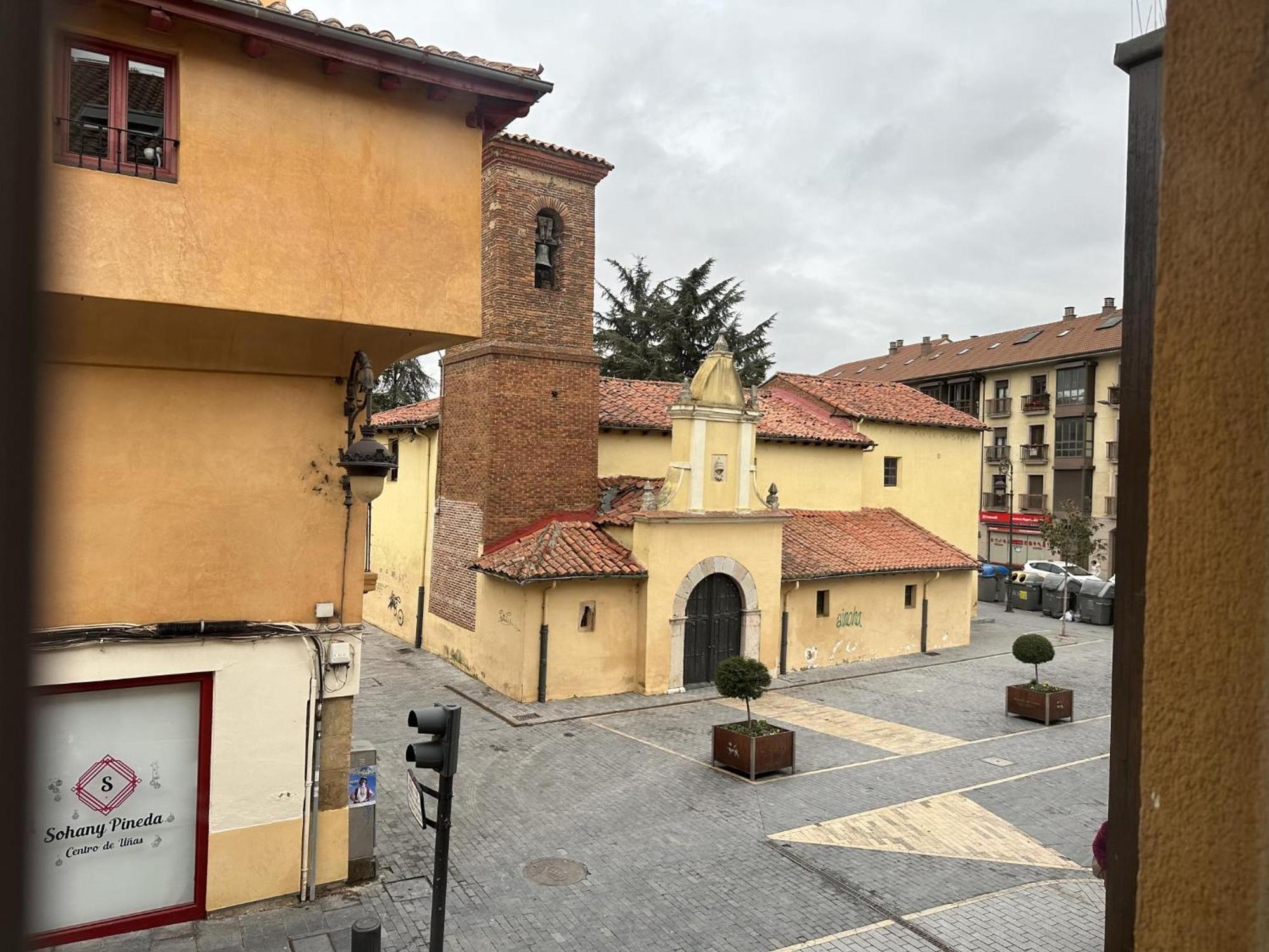 Apartamento El Brezo Con Vistas A La Catedral León Exterior foto